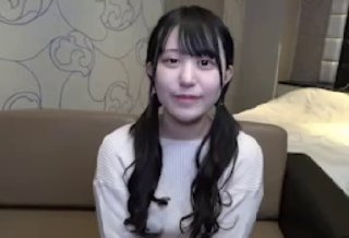 免费国产女王调教在线视频民国女友穿着特色旗袍做爱，最经典姿势，插得又深又爽！
